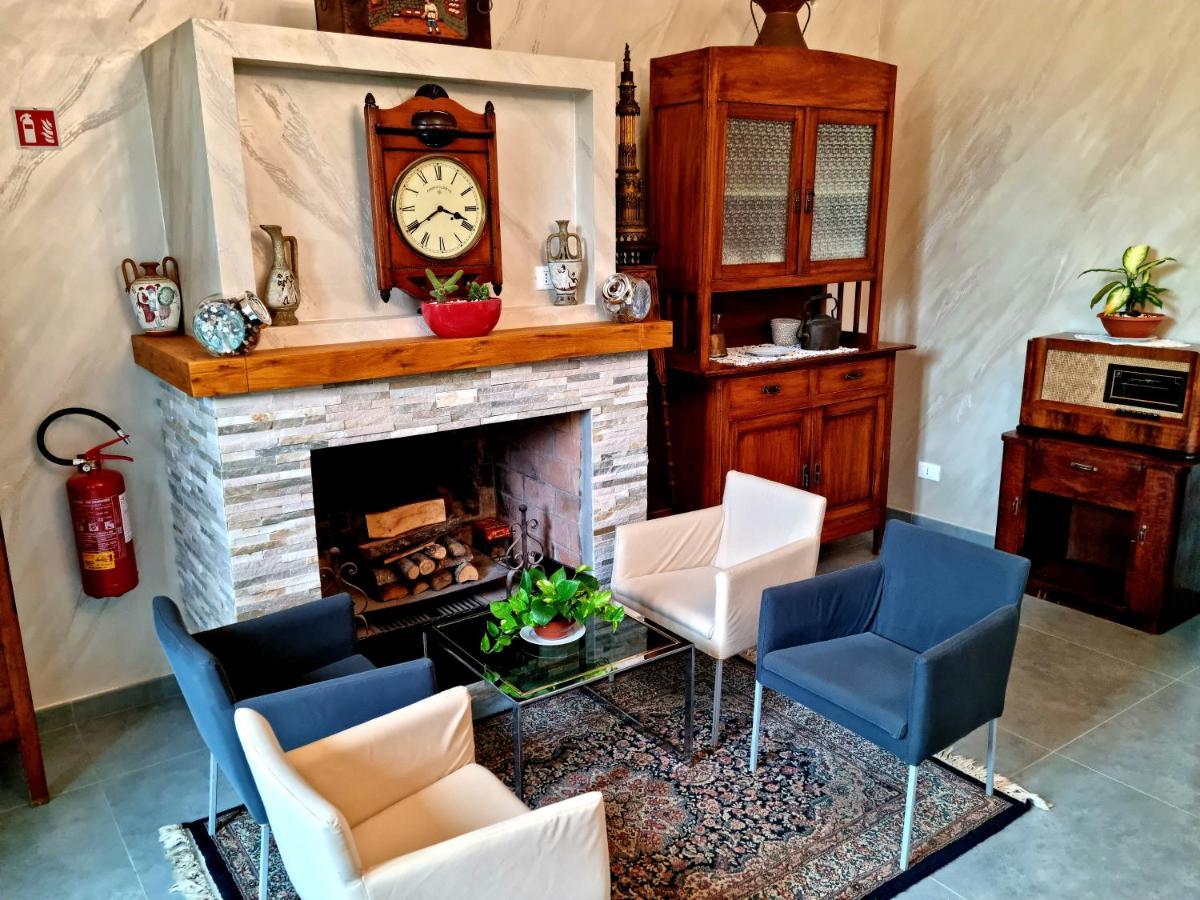 Il Casale Nel Parco Guesthouse Róma Kültér fotó