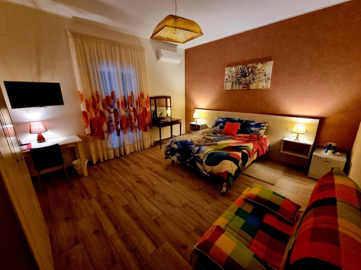 Il Casale Nel Parco Guesthouse Róma Kültér fotó