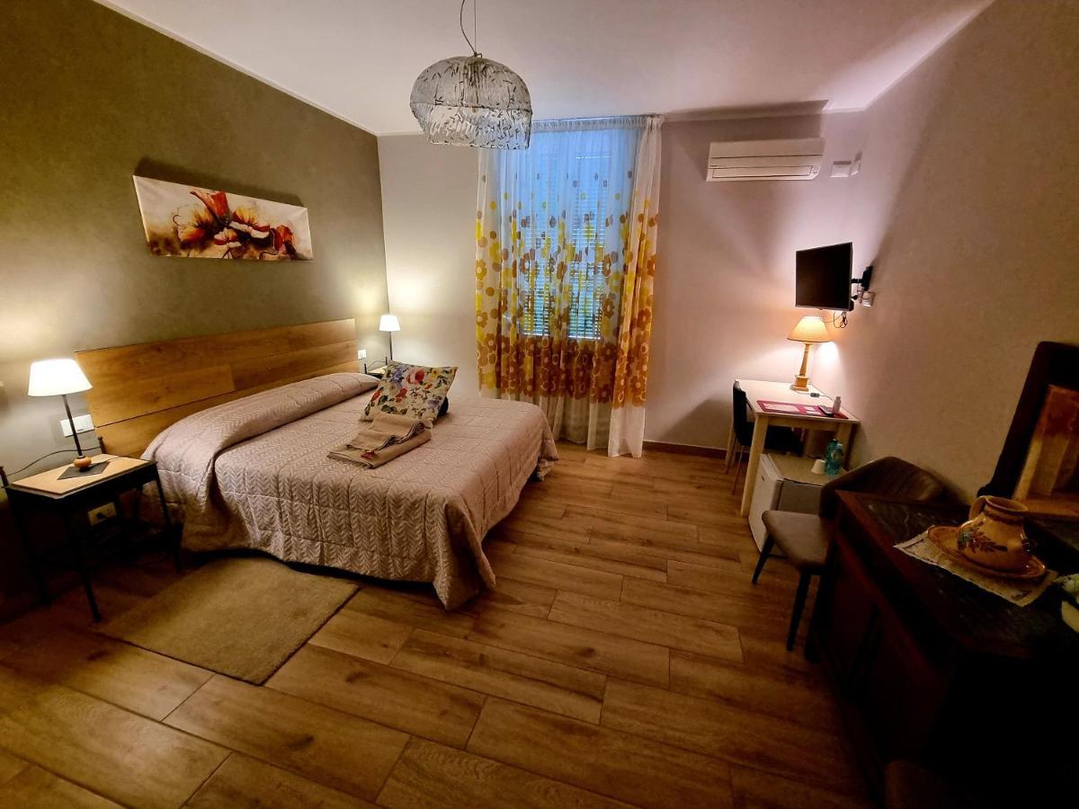 Il Casale Nel Parco Guesthouse Róma Kültér fotó