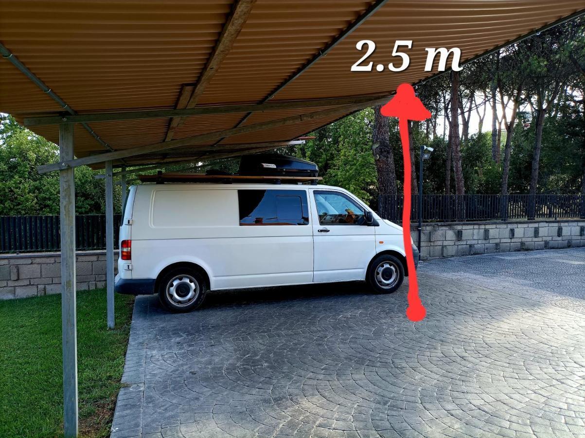 Il Casale Nel Parco Guesthouse Róma Kültér fotó