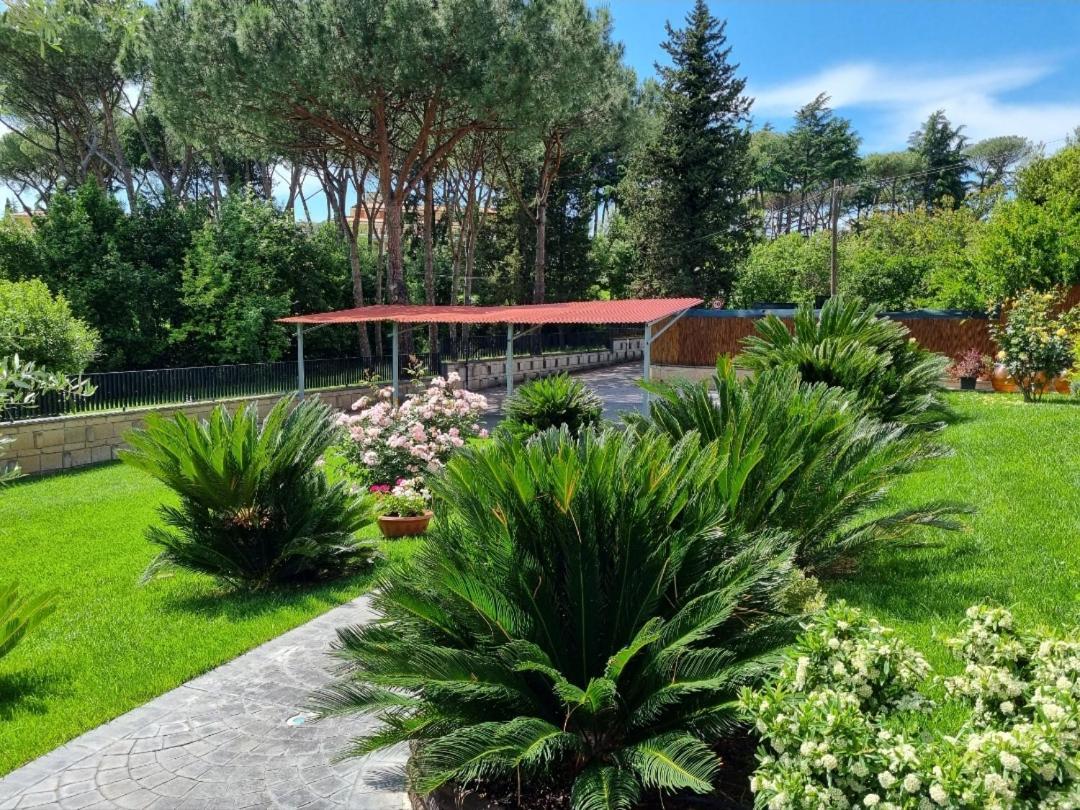 Il Casale Nel Parco Guesthouse Róma Kültér fotó